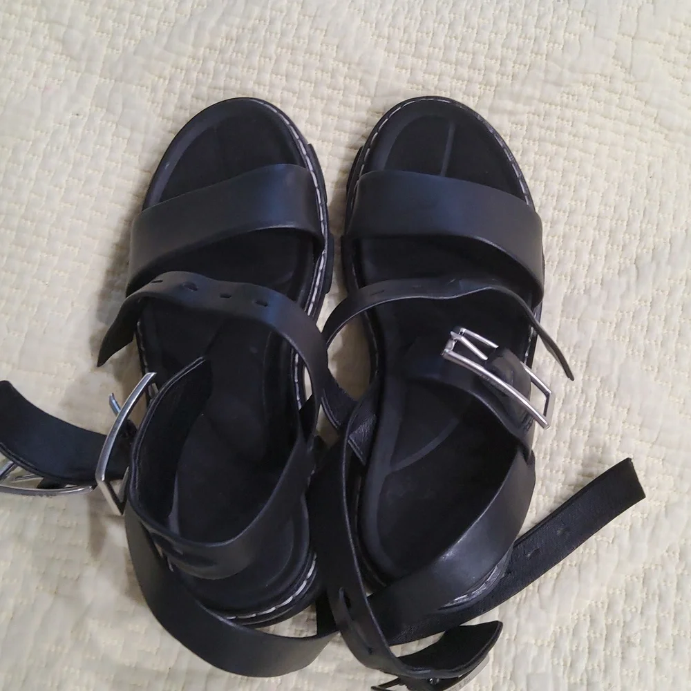 Rag & Bone Black Chunky Sandals with Leather Straps